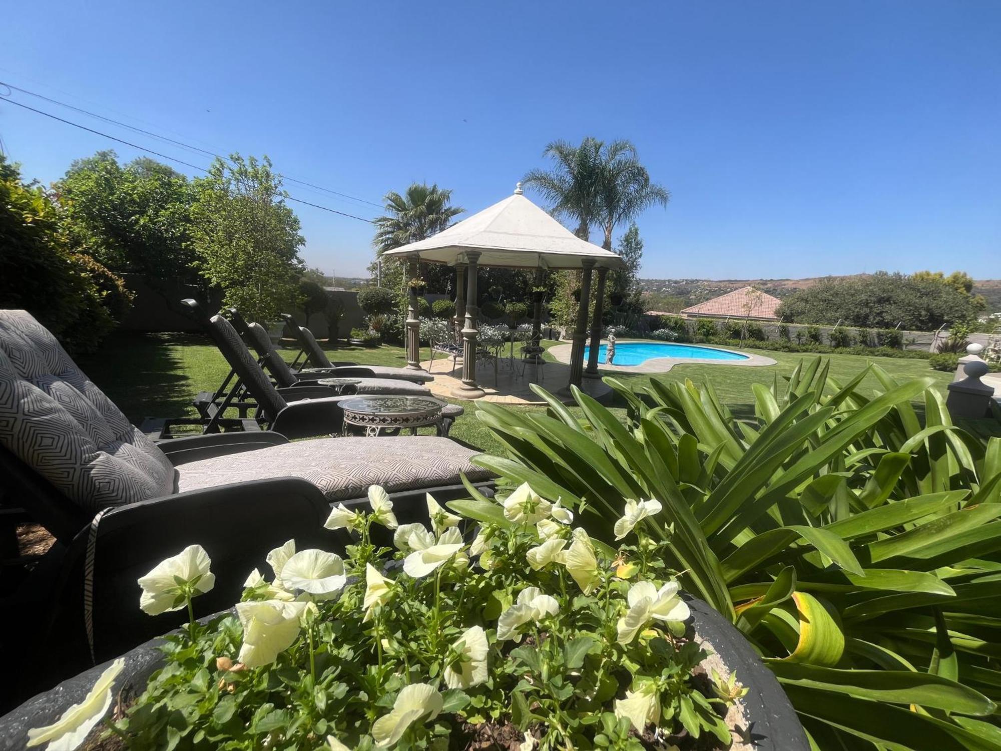 La Vida Luka - Luxury Guesthouse Pretoria-Noord Exteriör bild