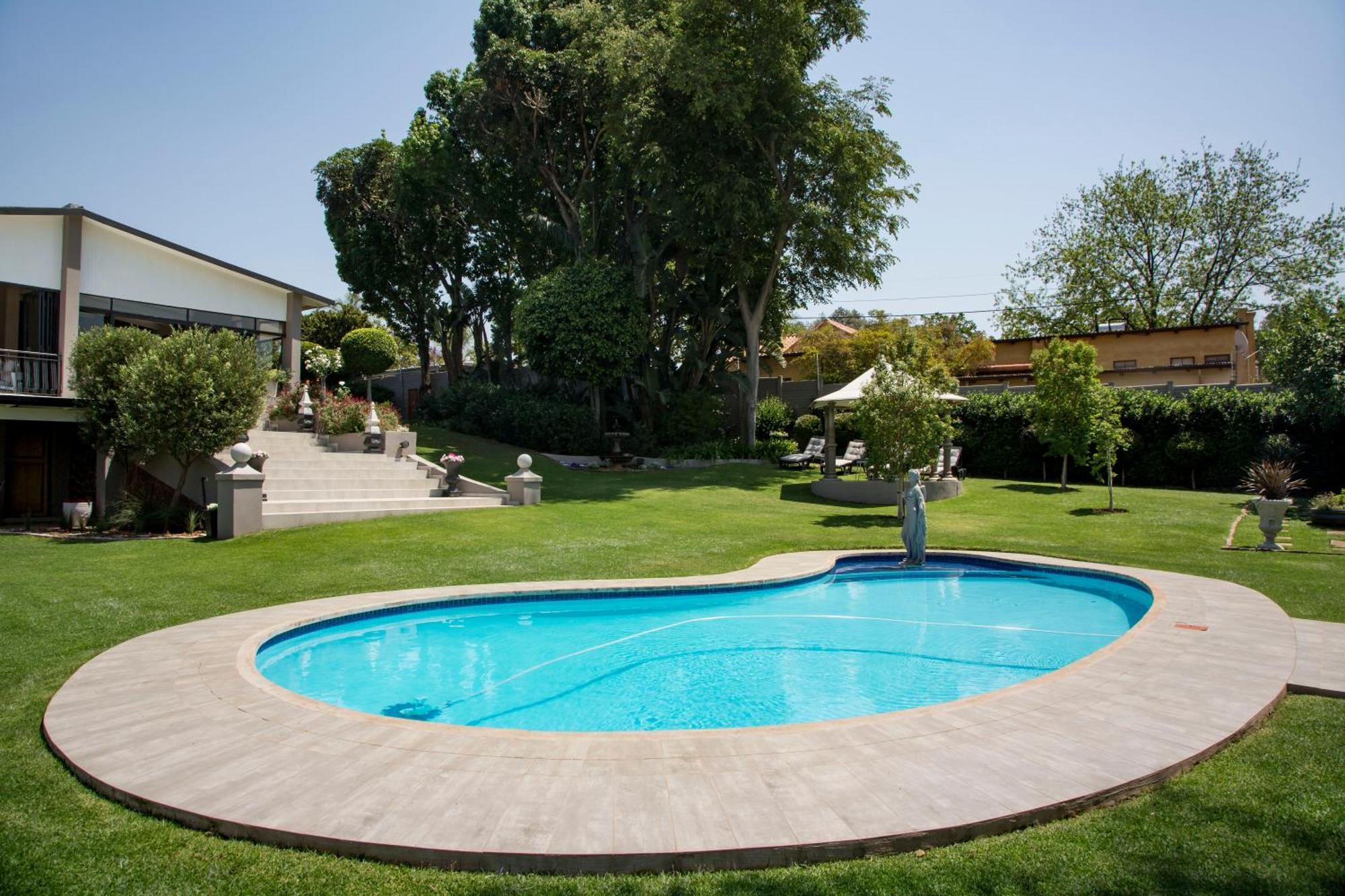 La Vida Luka - Luxury Guesthouse Pretoria-Noord Exteriör bild